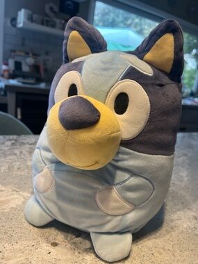 Squishmallows Bluey HugMees Plush 12” Stuffed Animal - Good Pre-Owned Condition